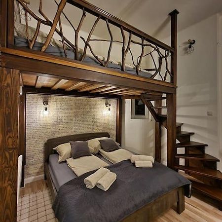 Vintage Apartman In City Center ميسكولك المظهر الخارجي الصورة